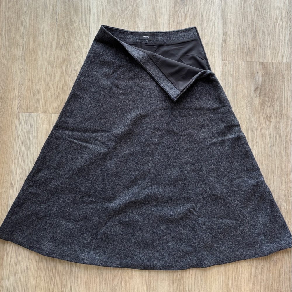 Theory Wool Dark Gray Skirt